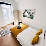 Luxury House Next Attractions With Free Parking Holiday home