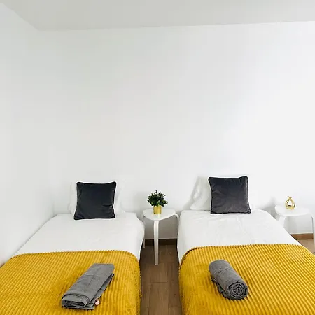 Luxury House Next Attractions With Free Parking Tatil Evi