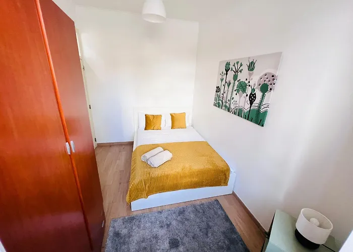 בית נופש Luxury House Next Attractions With Free Parking ליסבון